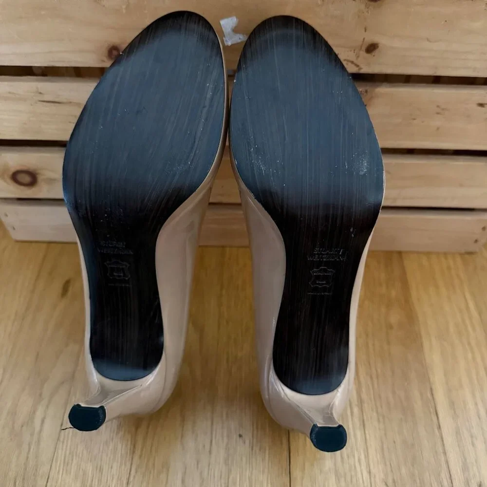 Stuart Weitzman Size 9M Nude Beige Patent Leather Round Toe Stiletto Heel Pumps - Picture 4 of 16